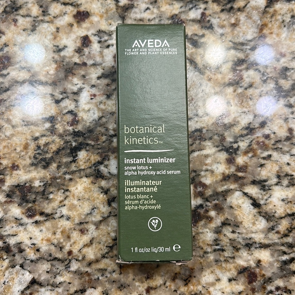 Aveda Luminizer